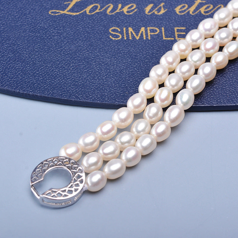 Dailan freshwater pearl bracelet, beige shape strong brightness three-row bracelet, 4-5mm, milmile-shaped almost flawless pearls