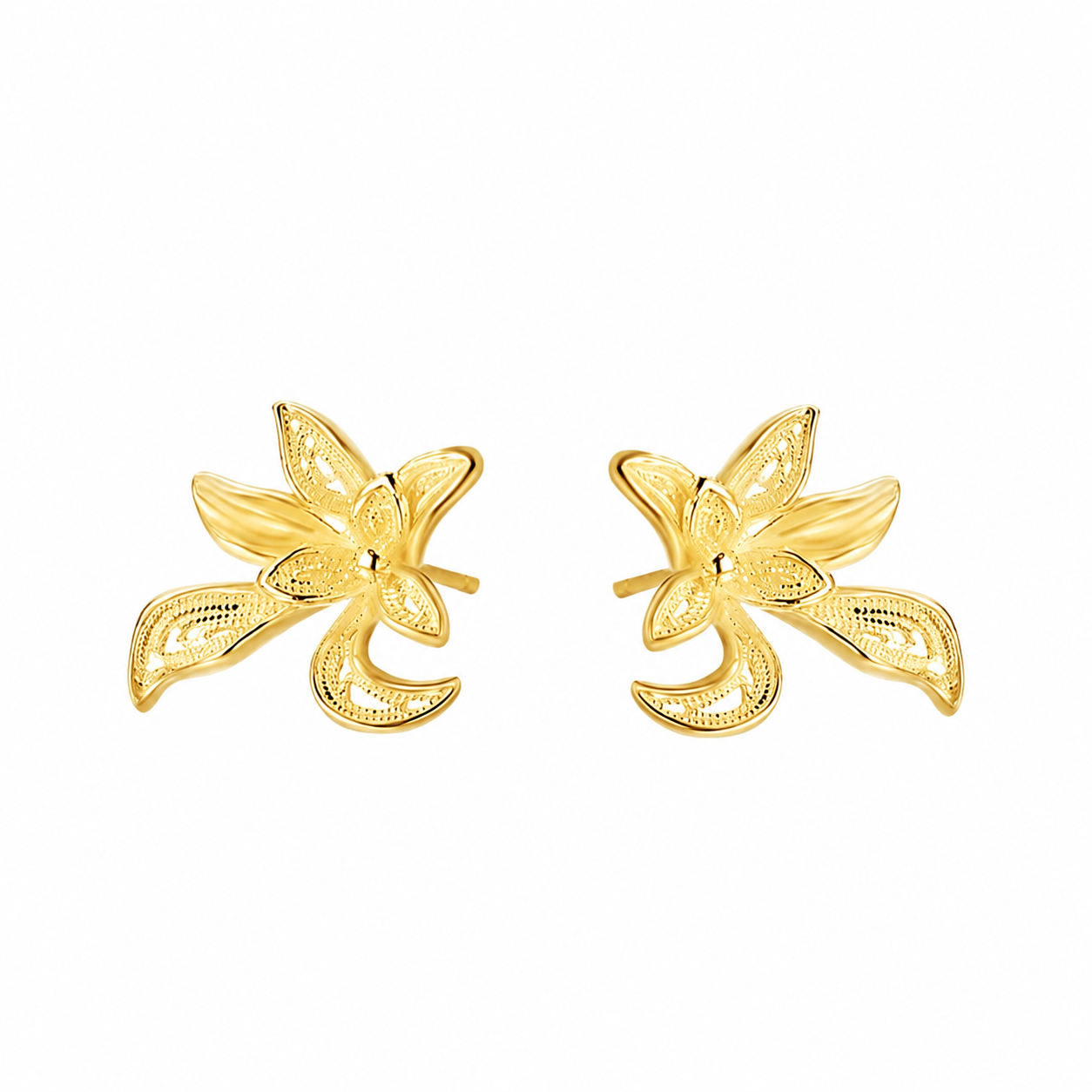 Luxury Gold Floral Sterling Silver Stud Earrings with Intricate Petal Detail for Women