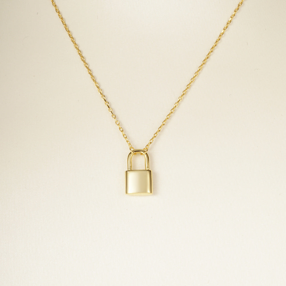 Lock necklace S925 silver simple clavicle chain cross-border light luxury niche temperament versatile fashion personality ins Internet celebrity