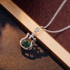 Valentine's Day gift for girlfriend: heart-shaped cultivated emerald pendant necklace, silver-plated 18k gold collarbone chain