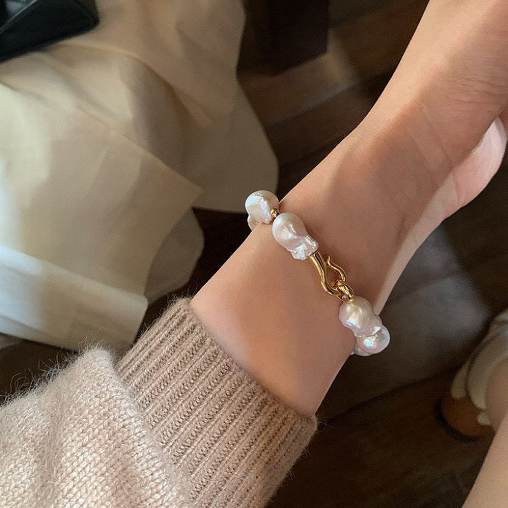Natural irregular baroque pearl bracelets for women, large pieces classic design with a light luxury high-end feel niche jewelry