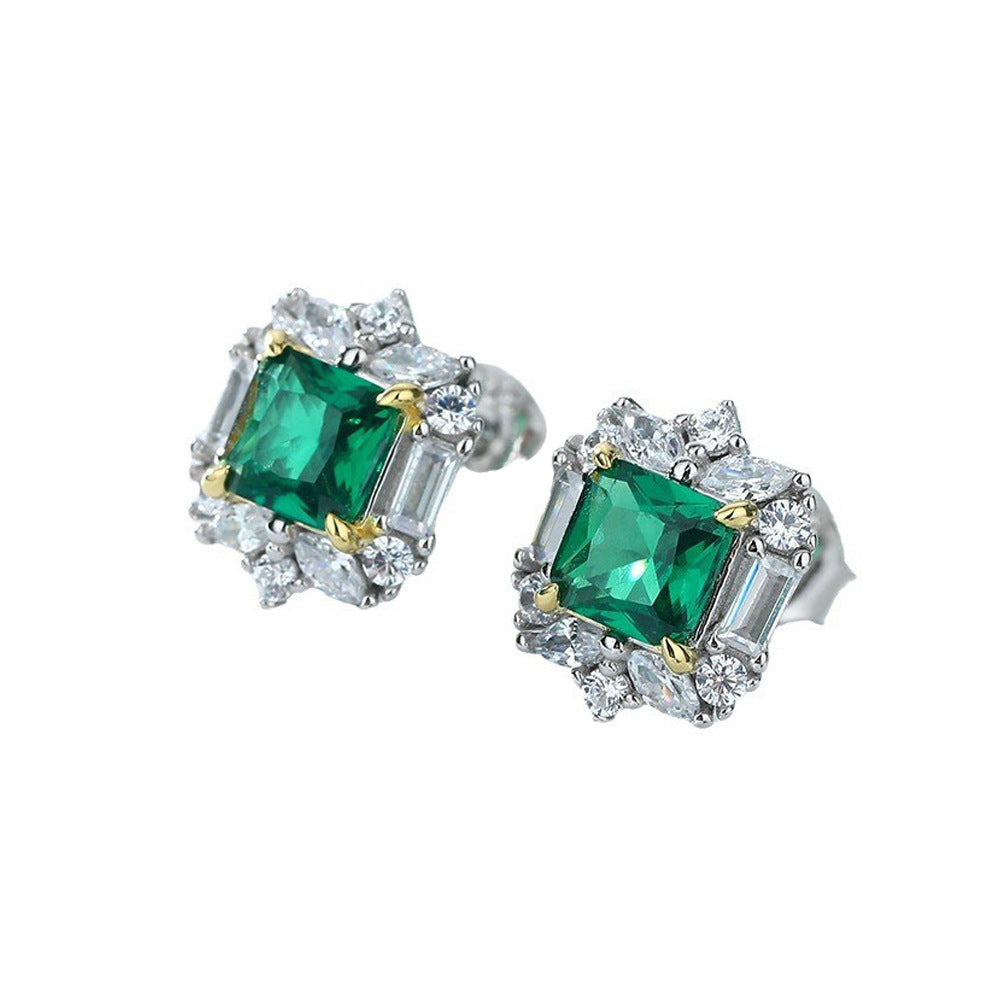 European and American fashion emerald floral sterling silver earrings for women with a light luxury 925 silver emerald stud earring, a high-end silver jewelry