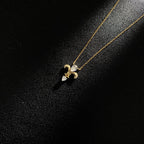 Elegant Fleur-de-Lis Crystal Pendant Necklace – Gold & Silver Tone Jewelry for Women