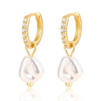 Starlight Aura Elegant Pearl Drop Earrings