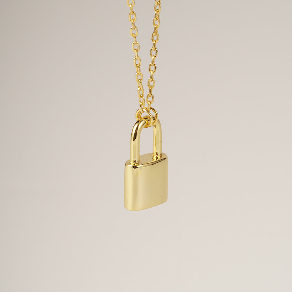 Lock necklace S925 silver simple clavicle chain cross-border light luxury niche temperament versatile fashion personality ins Internet celebrity