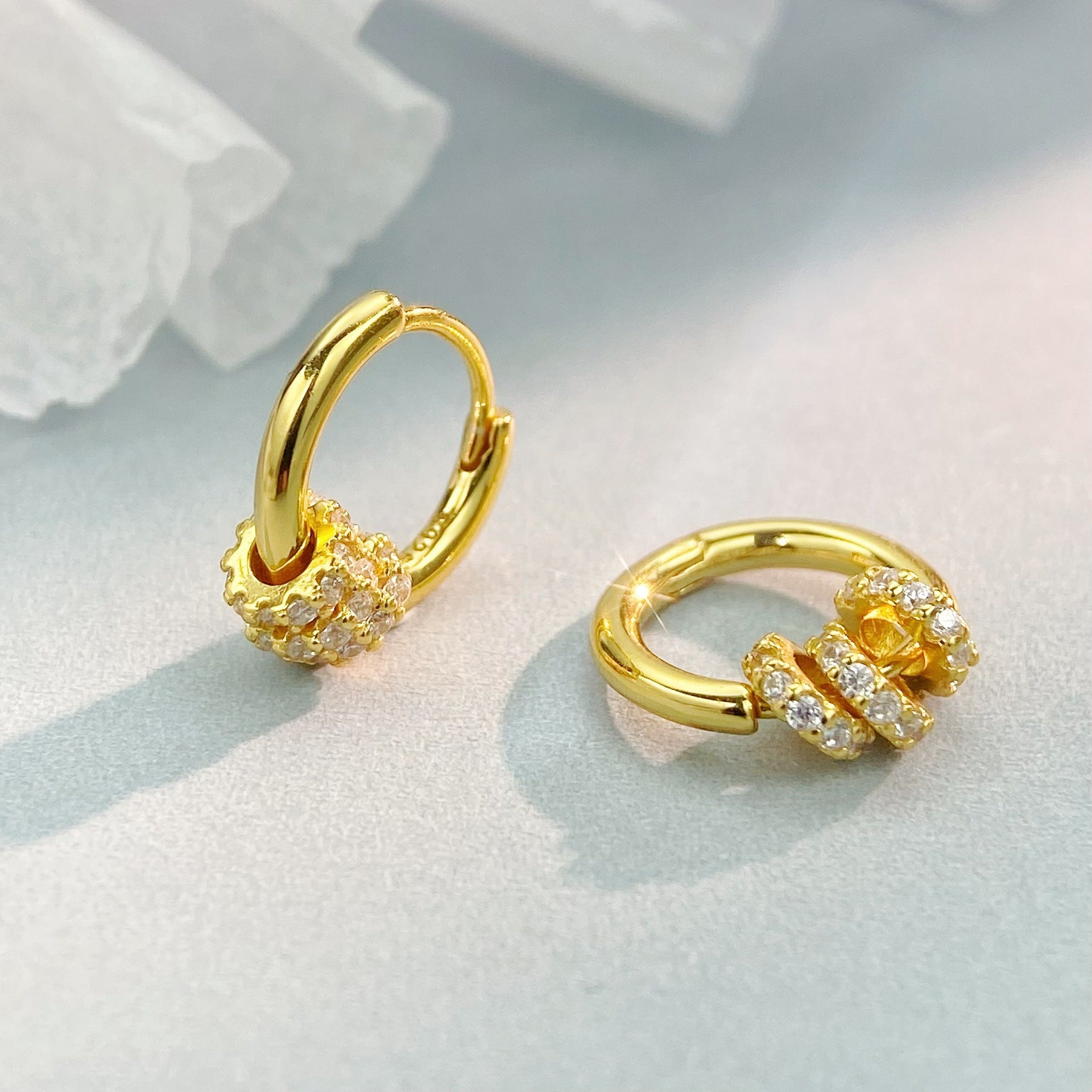 Elegant Gold Hoop Earrings with Sparkling Crystal Accent – 925 Sterling Silver Plated in Gold