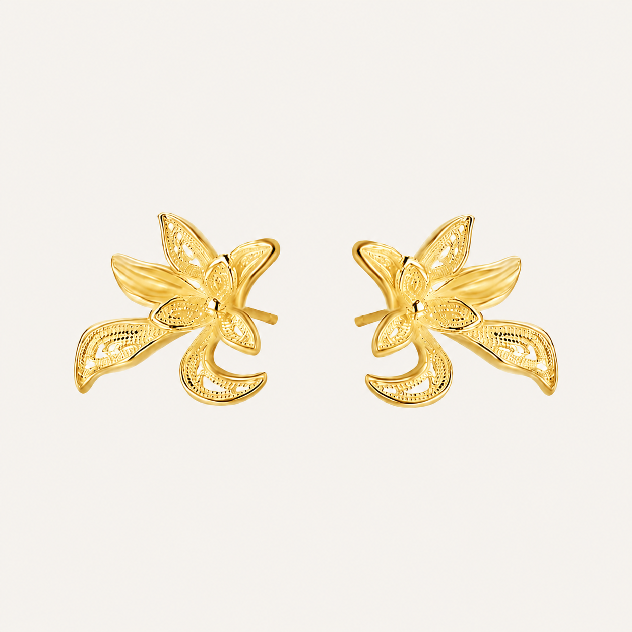 Luxury Gold Floral Sterling Silver Stud Earrings with Intricate Petal Detail for Women
